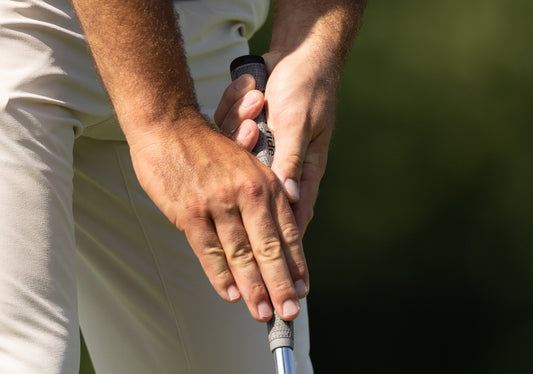 Stop Missing Short Putts: The Claw Grip That Major Champions Swear By